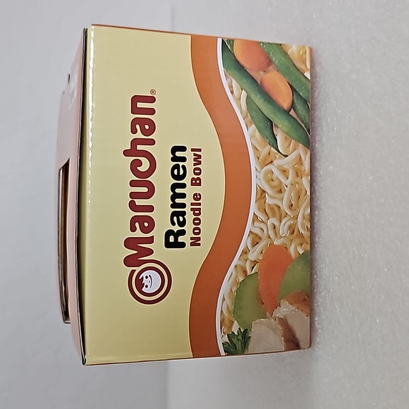 NIB Ramen Noodle Bowl w/Chopsticks - Picture 2 of 7